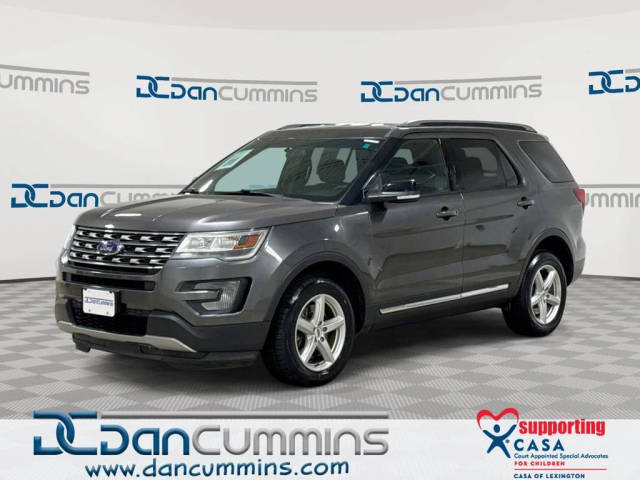 2017 Ford Explorer XLT 4WD photo