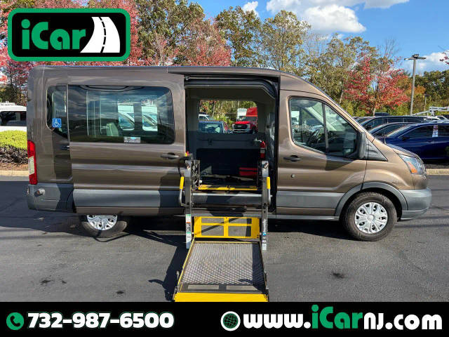 2017 Ford Transit Passenger Wagon XL RWD photo