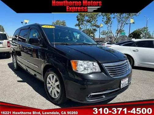 2015 Chrysler Town and Country Touring FWD photo