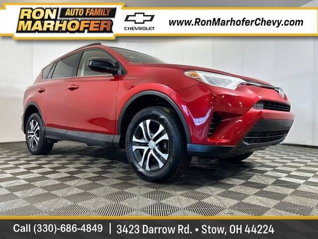 2017 Toyota RAV4 LE AWD photo