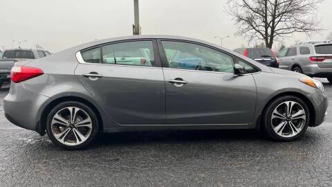 2015 Kia Forte EX FWD photo