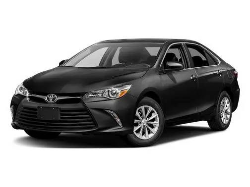 2017 Toyota Camry LE FWD photo