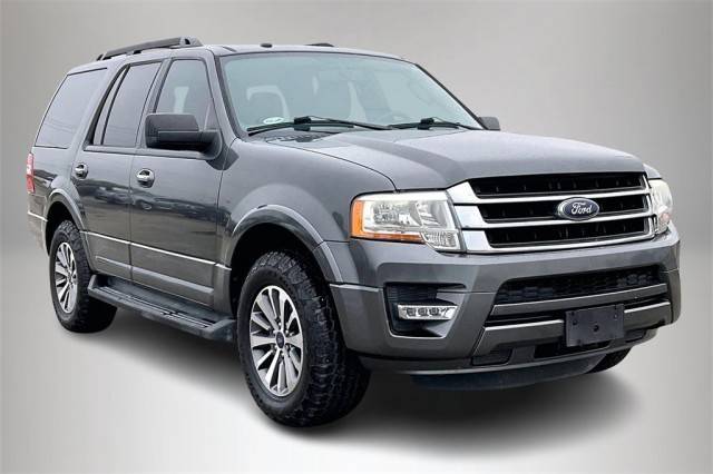 2017 Ford Expedition XLT RWD photo