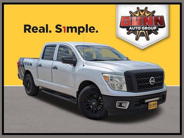2017 Nissan Titan S RWD photo
