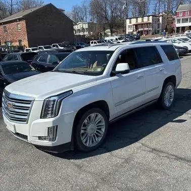 2017 Cadillac Escalade Platinum 4WD photo