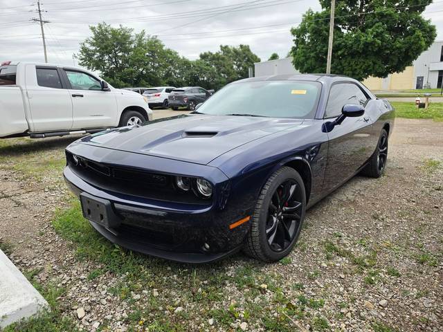 2017 Dodge Challenger R/T RWD photo