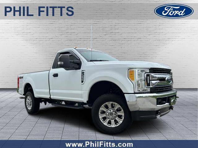 2017 Ford F-250 Super Duty XL 4WD photo