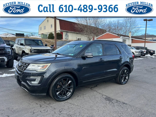 2017 Ford Explorer XLT 4WD photo