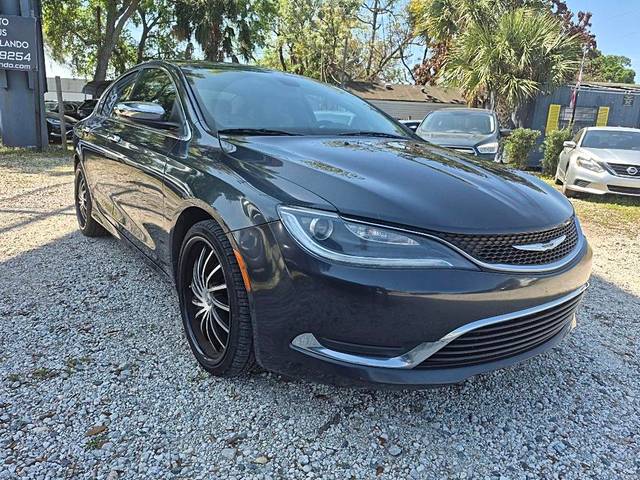 2017 Chrysler 200 Limited Platinum FWD photo