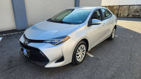 2017 Toyota Corolla LE FWD photo