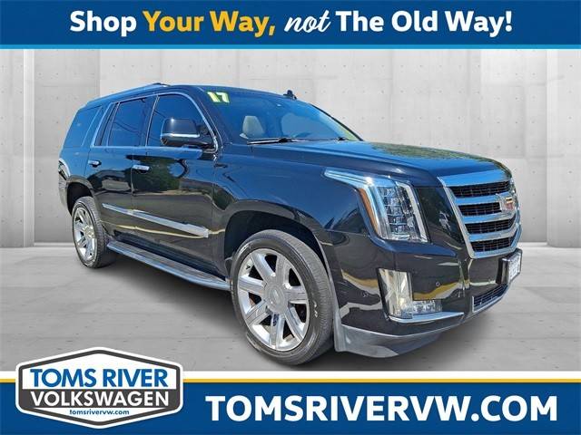 2017 Cadillac Escalade Luxury 4WD photo