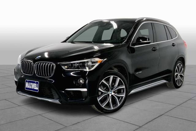 2017 BMW X1 xDrive28i AWD photo