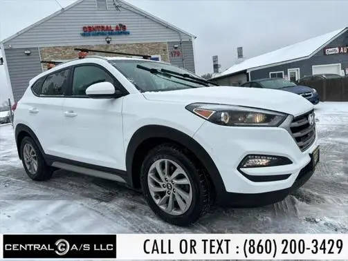 2017 Hyundai Tucson SE AWD photo