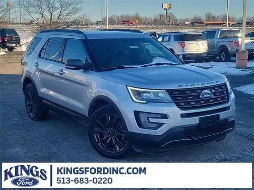 2017 Ford Explorer XLT 4WD photo