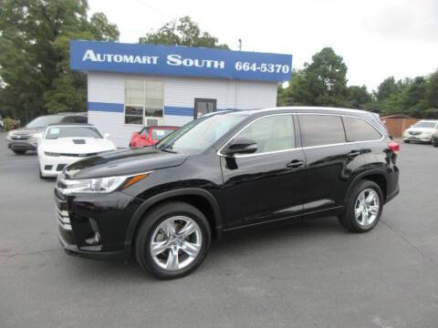 2017 Toyota Highlander Limited FWD photo