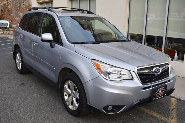 2015 Subaru Forester 2.5i Premium AWD photo