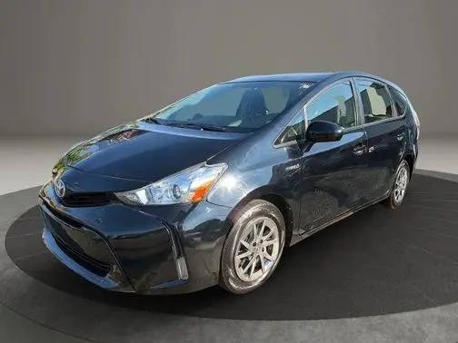 2017 Toyota Prius v Three FWD photo