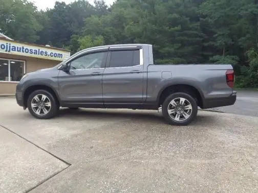 2017 Honda Ridgeline RTL-T AWD photo
