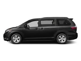 2017 Toyota Sienna LE FWD photo
