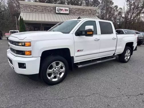 2017 Chevrolet Silverado 2500HD LTZ 4WD photo