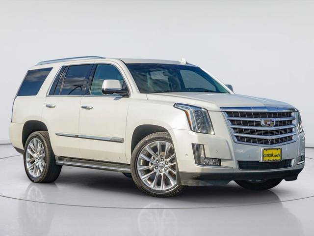 2017 Cadillac Escalade Luxury RWD photo