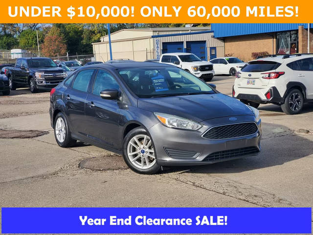 2016 Ford Focus SE FWD photo