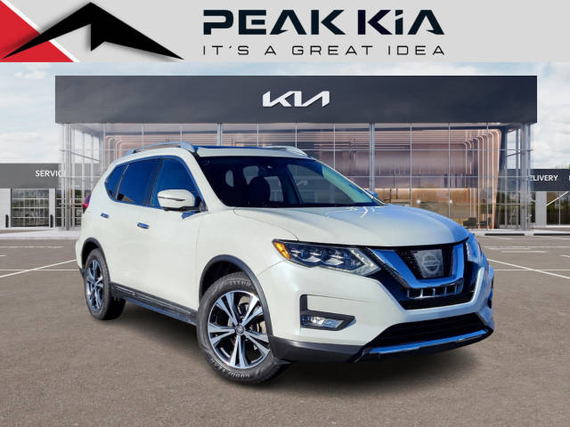 2017 Nissan Rogue SL FWD photo