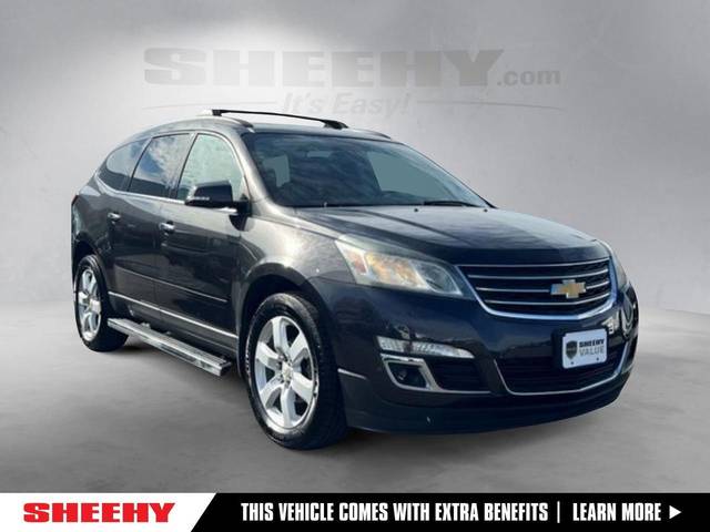 2017 Chevrolet Traverse LT FWD photo