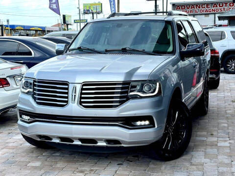 2015 Lincoln Navigator  RWD photo