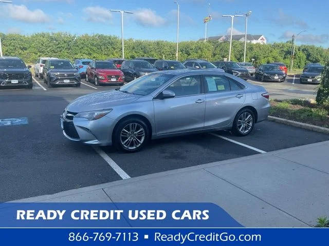 2017 Toyota Camry SE FWD photo
