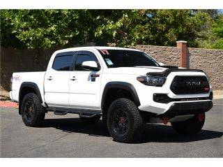 2017 Toyota Tacoma TRD Pro 4WD photo