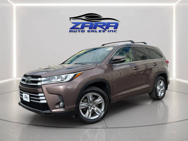 2017 Toyota Highlander Limited AWD photo