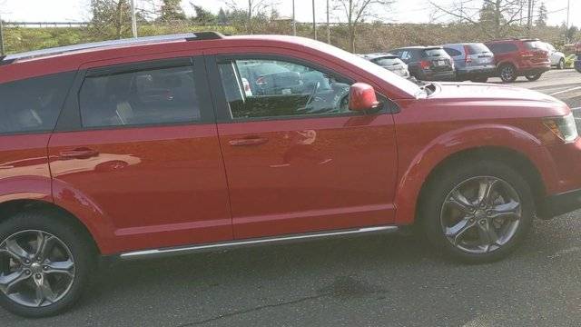 2017 Dodge Journey Crossroad Plus FWD photo