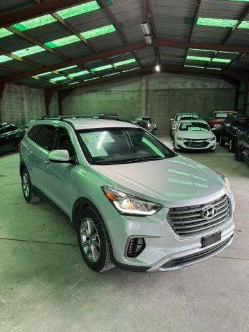 2017 Hyundai Santa Fe Limited FWD photo