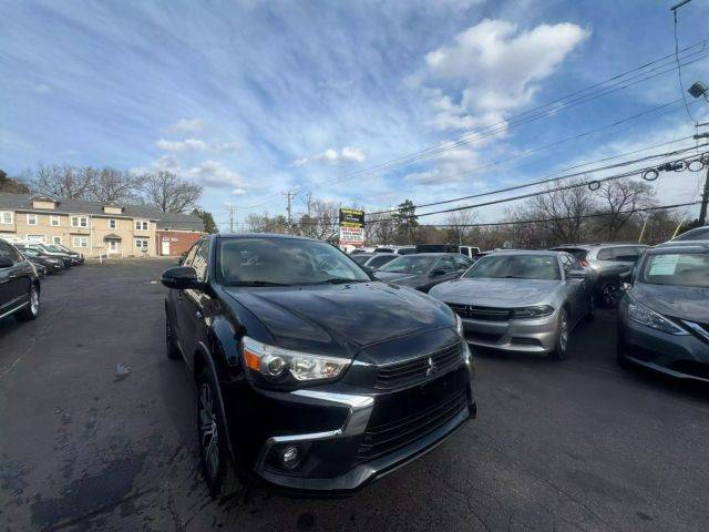 2017 Mitsubishi Outlander Sport ES 2.0 FWD photo