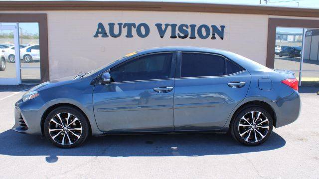 2017 Toyota Corolla SE FWD photo