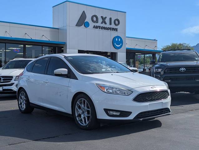 2015 Ford Focus SE FWD photo
