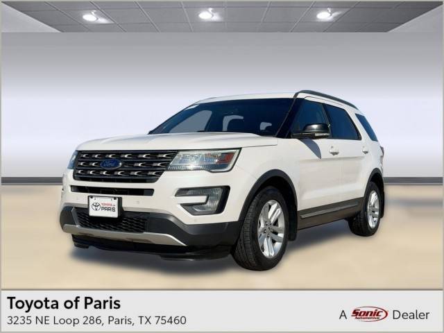 2017 Ford Explorer XLT FWD photo