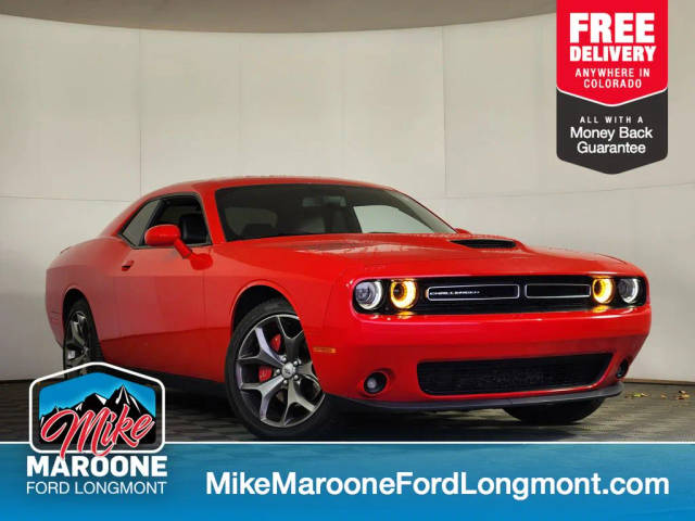 2017 Dodge Challenger SXT Plus RWD photo
