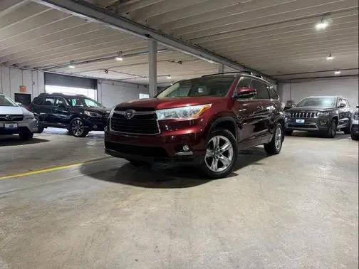 2016 Toyota Highlander  AWD photo
