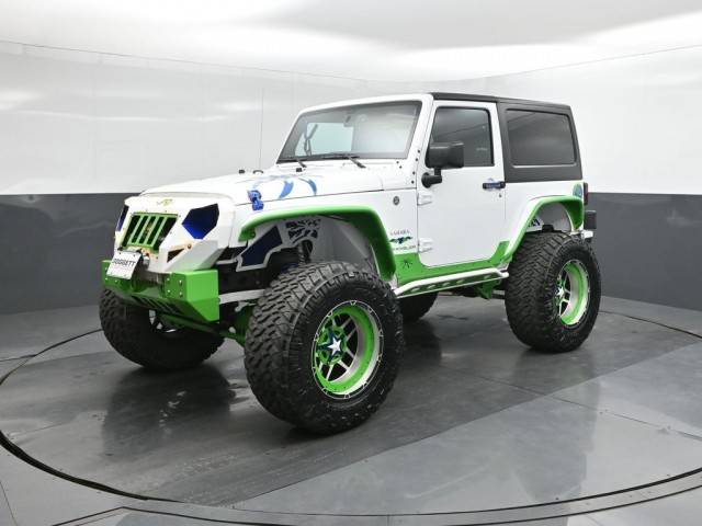 2017 Jeep Wrangler Sahara 4WD photo