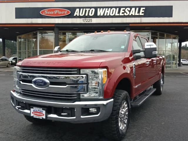 2017 Ford F-350 Super Duty Lariat 4WD photo