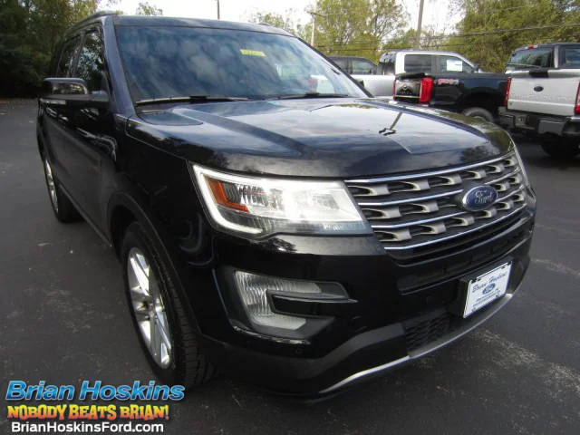 2017 Ford Explorer XLT 4WD photo