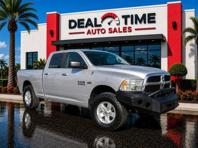2016 Ram 1500 SLT 4WD photo