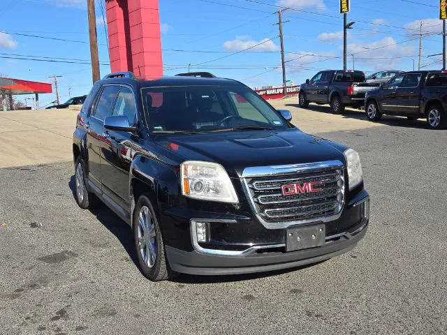 2017 GMC Terrain SLT FWD photo