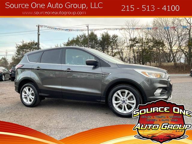 2017 Ford Escape SE 4WD photo