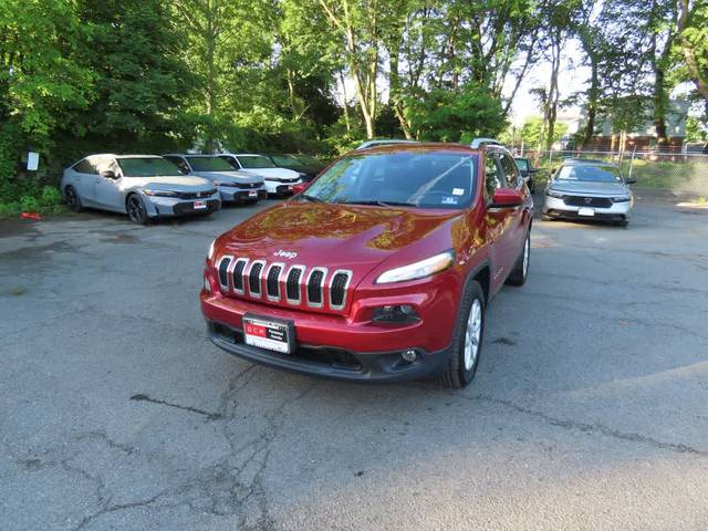 2017 Jeep Cherokee Latitude 4WD photo