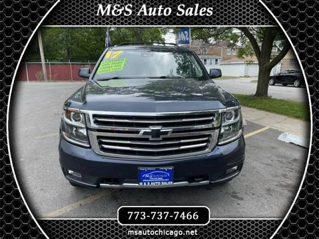 2017 Chevrolet Suburban LT 4WD photo