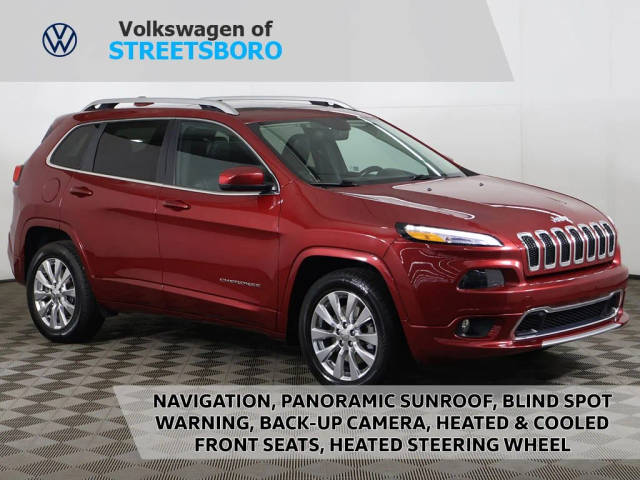 2017 Jeep Cherokee Overland 4WD photo