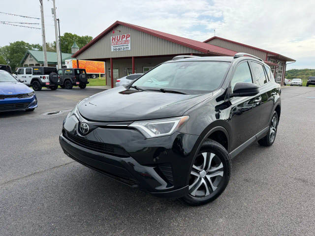 2017 Toyota RAV4 LE AWD photo
